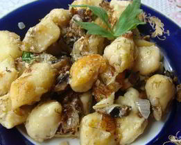 Ленивые картофельные вареники с грибами