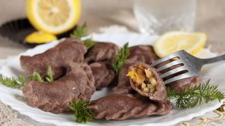 Вареники из льняного теста с булгуром