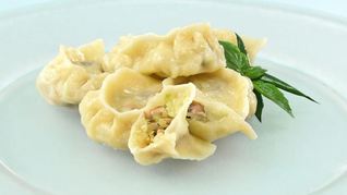 Вареники с капустой и грибами