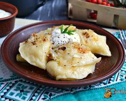 Вареники с картофелем и сыром на пару из творожного теста