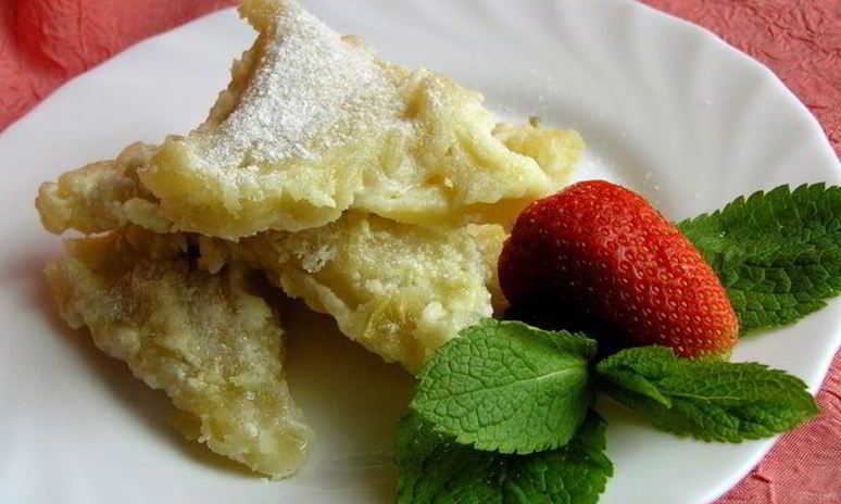 Рецепт вареников с творогом, запеченные в сливках