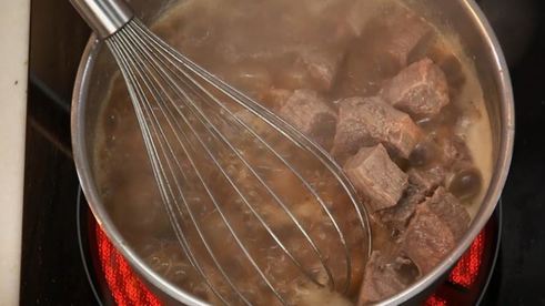 жаркое из глазного мускула с глазастыми овощами