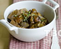 Жаркое из говядины с белыми грибами