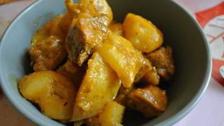 Жаркое из говядины с картошкой