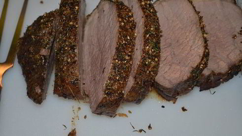 жаркое из говядины с пряной корочкой