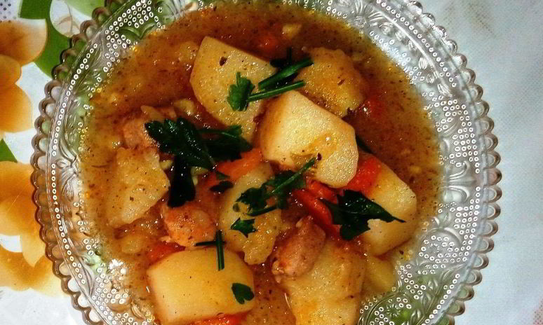 Рецепт жаркого по-домашнему из свинины с картошкой