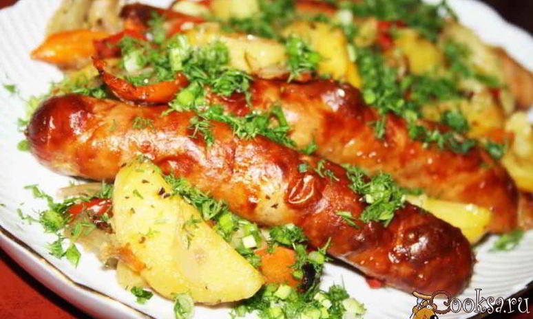 Рецепт жаркого с колбасками в духовке