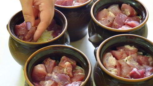 жаркое в горшочках