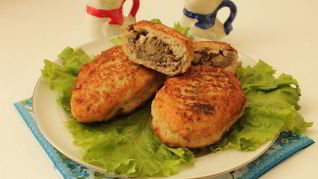 Куриные зразы с печенью и яблоками