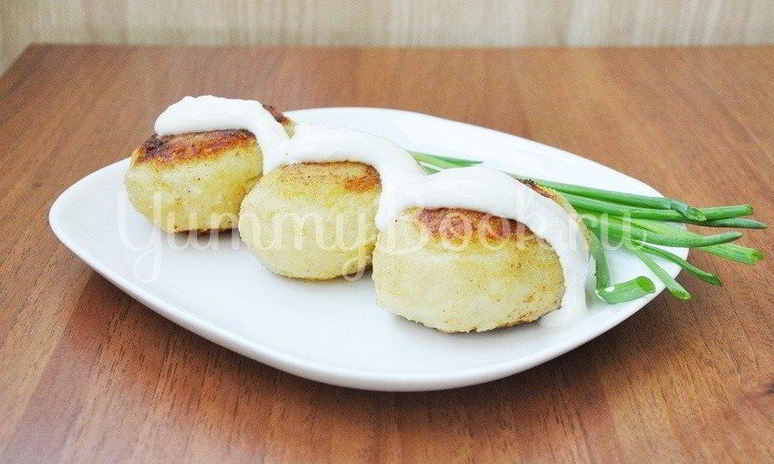 Рецепт зраз картофельных с грибами и луком