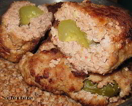 Зразы с соленым огурчиком