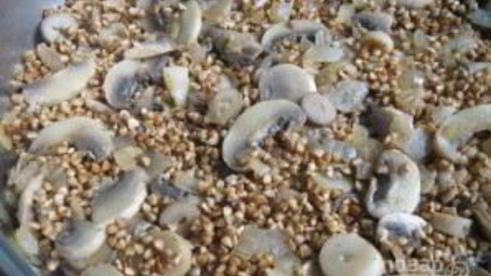 гречка с грибами и луком