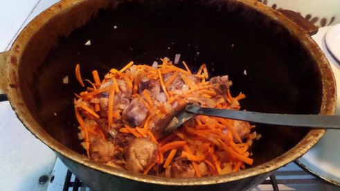 гречка с куриным мясом в казане