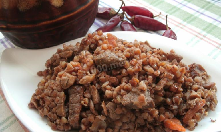 Рецепт гречки с мясом и грибами в горшочке