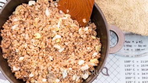 гречневая каша с белыми грибами и яйцами