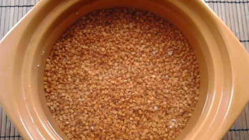 гречневая каша с грибами и луком