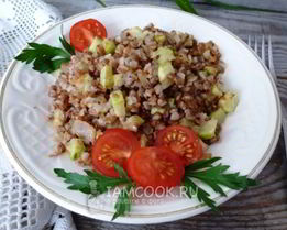 Гречневая каша с кабачком