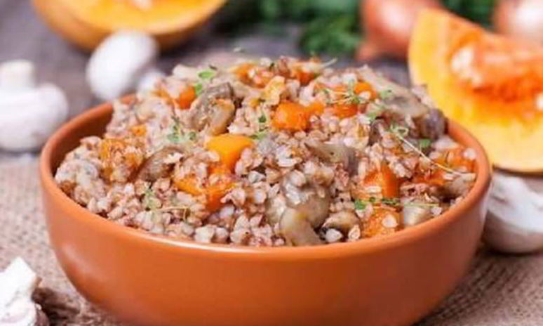 Рецепт гречневой каши с тыквой и грибами