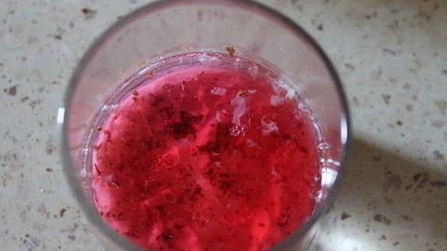 каша из рисовых хлопьев с вишневым желе