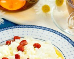 Каша рисовая с земляникой