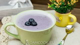 Овсяная каша с черникой