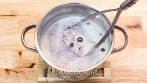 овсяная каша с черникой