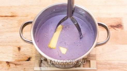 овсяная каша с черникой