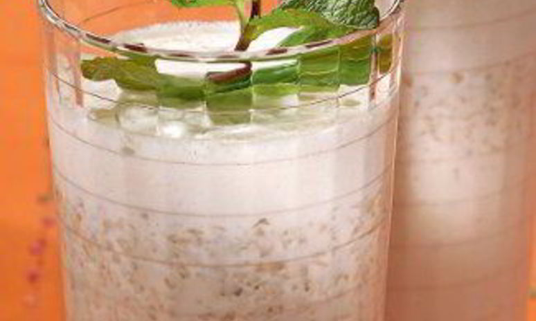 Рецепт бананового коктейля с медом