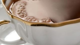 Чай с ежевикой и лимоном