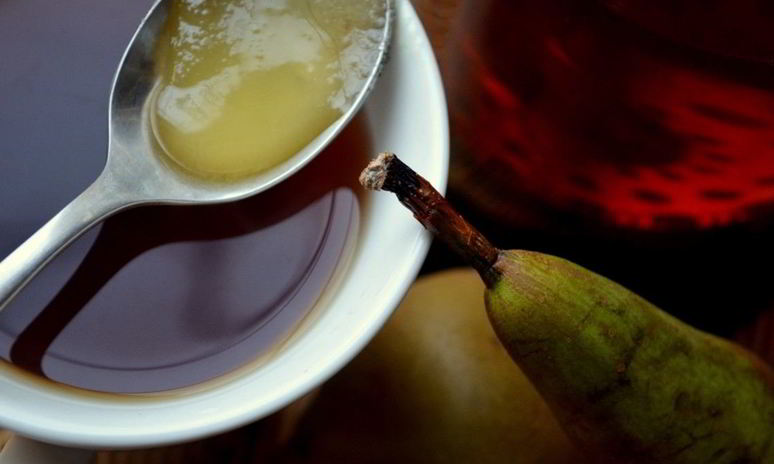 Рецепт чая с грушей и белым перцем