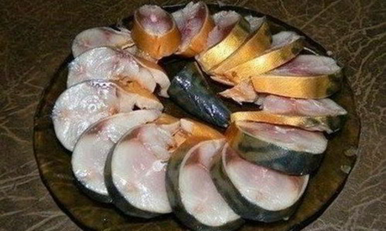 Рецепт домашней соленой скумбрии в чайнома рассоле