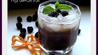 Ежевично-мятный холодный чай