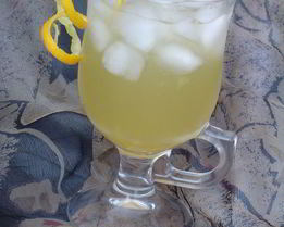 Ледяной чай с апельсинами