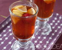 Яблочный чай с апельсином и корицей