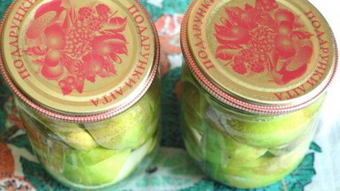 груши консервированные в ванильном сиропе