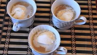 Кофе с мороженым