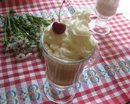 Кофейно-вишневый коктейль Утреннее наслаждение