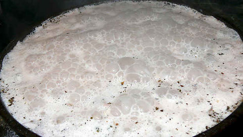 коктейль морской в сметане с луком