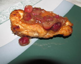 Куриные грудки с кленовым сиропом и клюквой