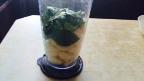 бананово-яблочный смузи