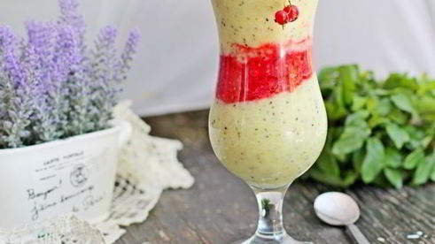 фруктовый смузи с семенами чиа