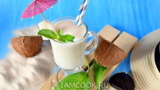 Грушево-банановый смузи с кокосовым молоком