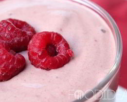 Малиново-банановый смузи