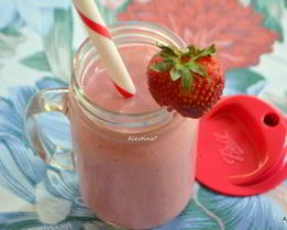 Розовый смузи