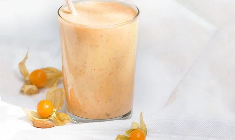 Рецепт смузей иза физалисы миндали и грейпфруты