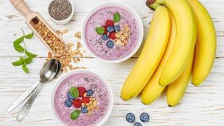 Смузи из свежих ягод с кефиром