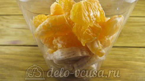 смузи на кефире с бананом и мандарином