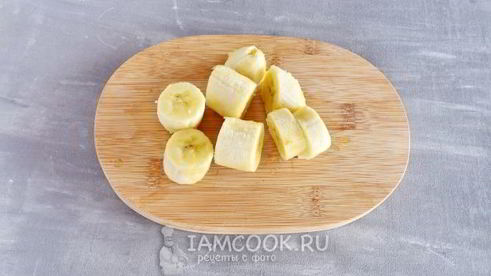 смузи с ананасом и сельдереем