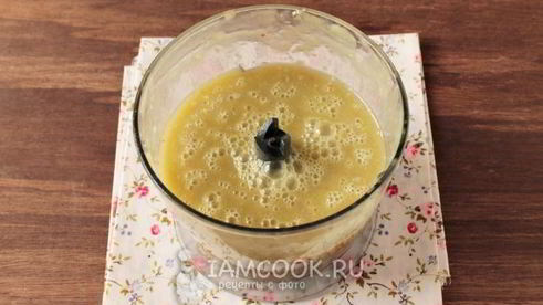 смузи с авокадо и сельдереем