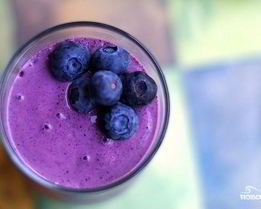 Смузи с черникой